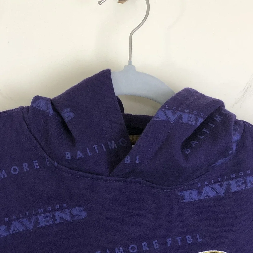 Baltimore Ravens Team Apparel Pullover Hoodie Sweatshirt Youth 14-16 Purple